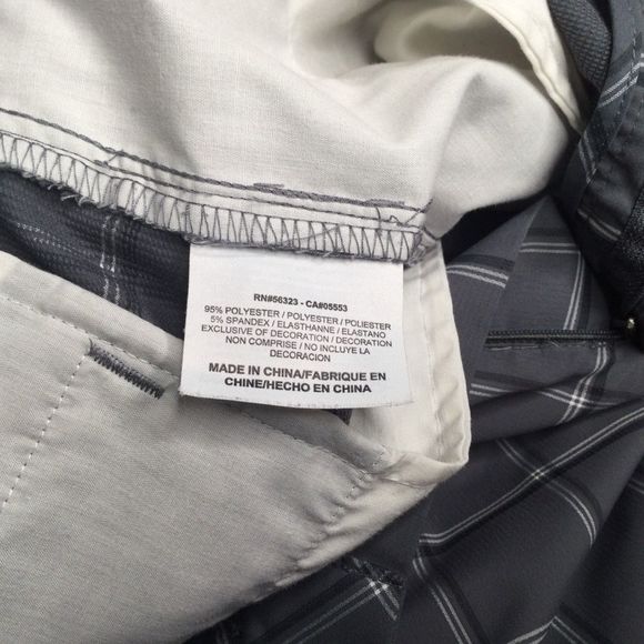 Nike golf shorts. - Picture 9 of 10